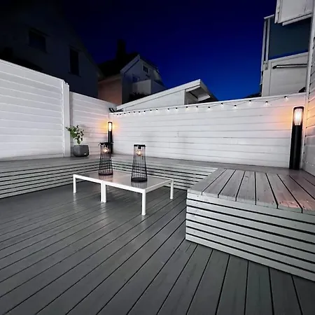 The Door H2 Lejlighed