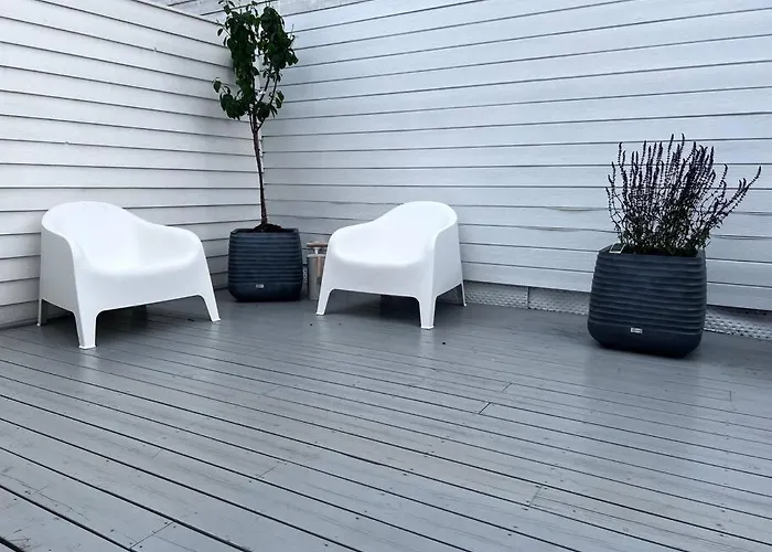 Apartment The Door H2